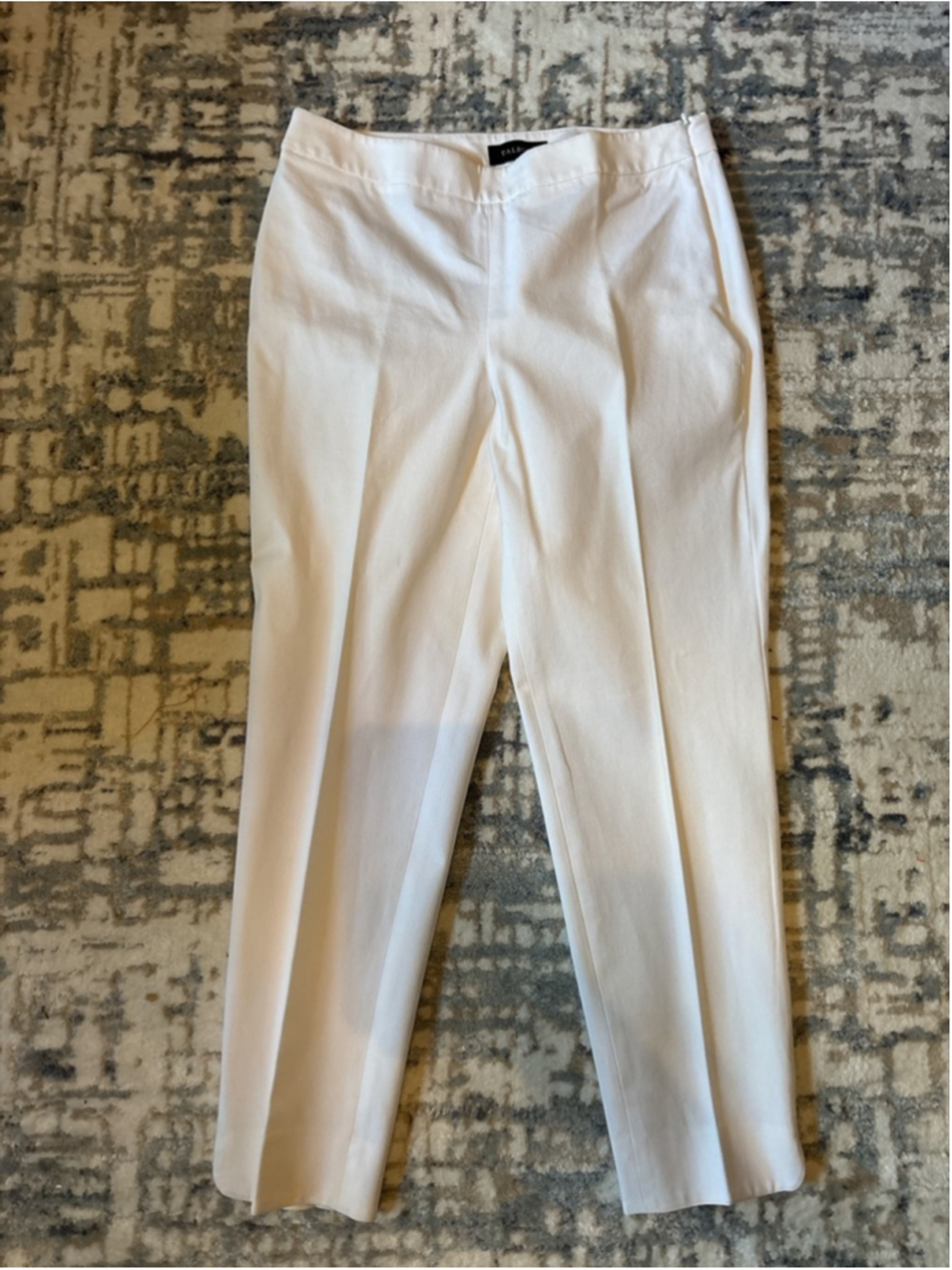 EUC Talbot's Cream Chatham Ankle Curvy Dress Pants - Size 8